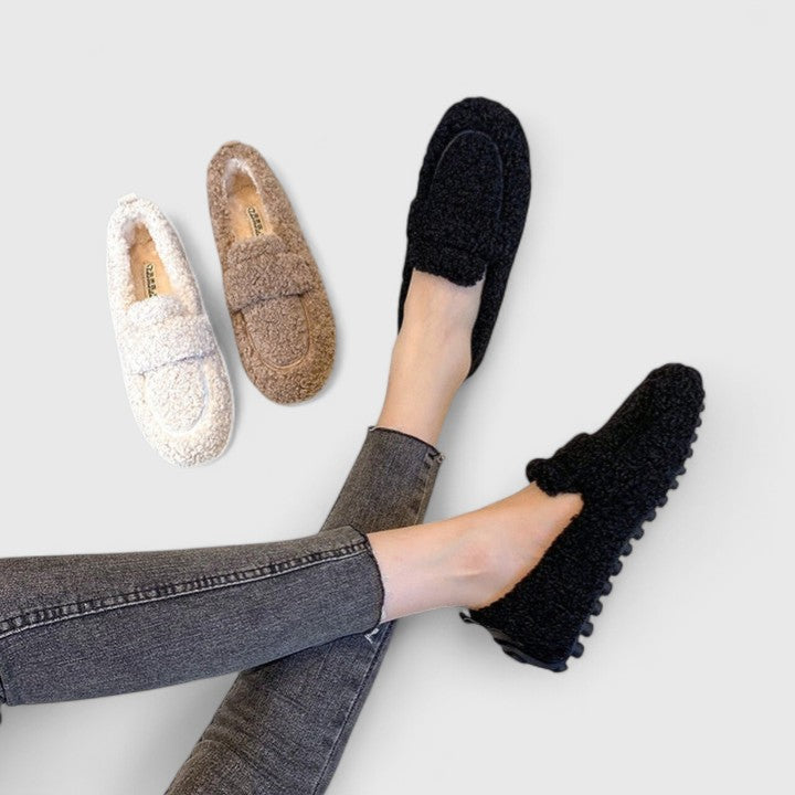 Livara | Warm slippers with an elegant design