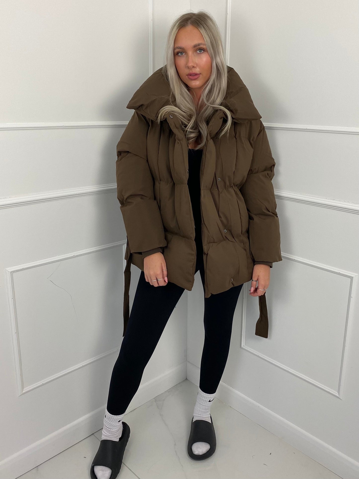 KARLY | Short Belted Pocket Puffer Jacket