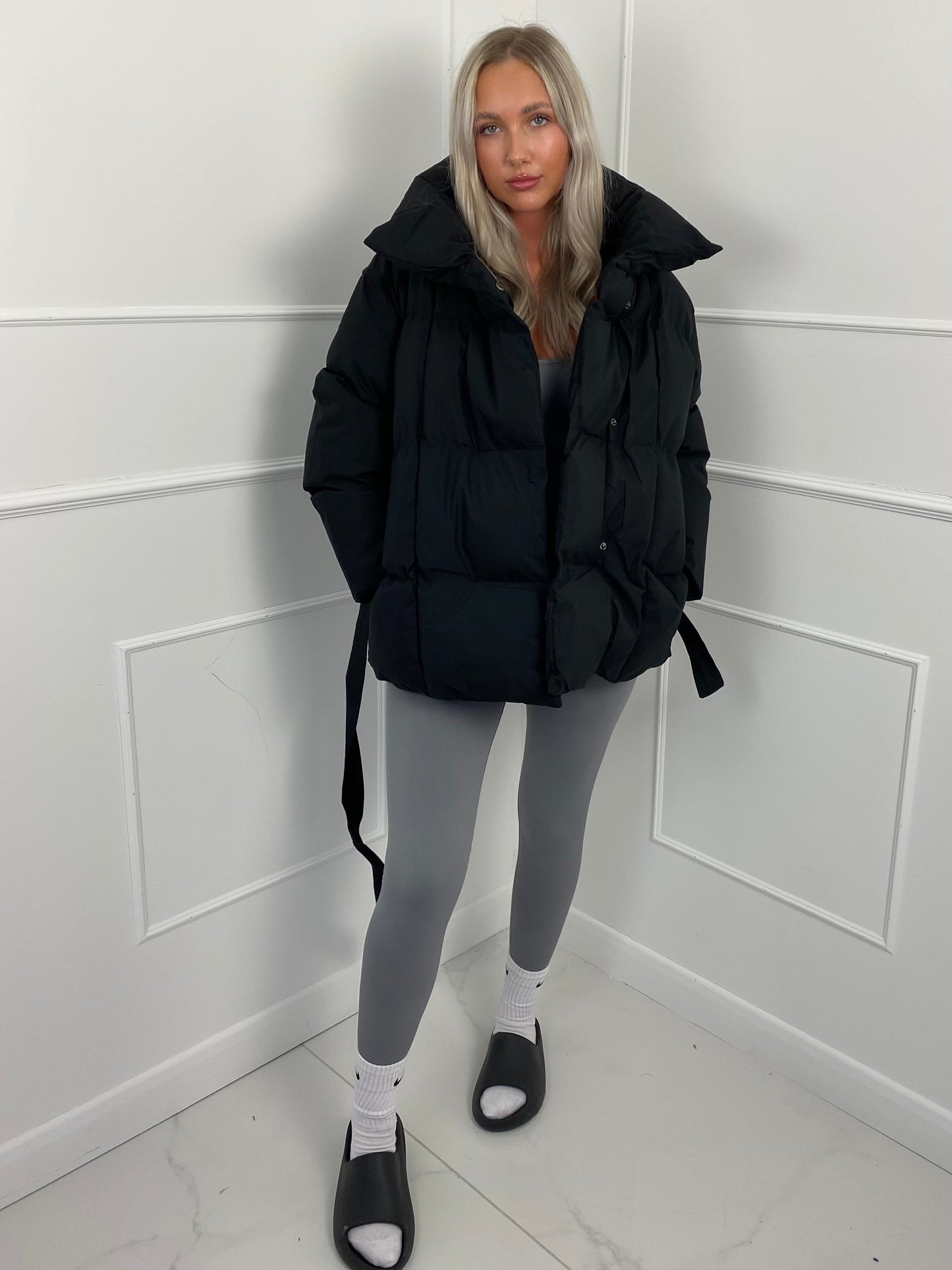 KARLY | Short Belted Pocket Puffer Jacket